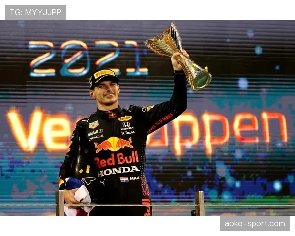 荷兰车手安妮克·范弗勒滕重返山地训练,为职业生涯末期挑战做准备 荷兰车手安妮克·范弗勒滕重返山地训练,为职业生涯末期挑战做准备